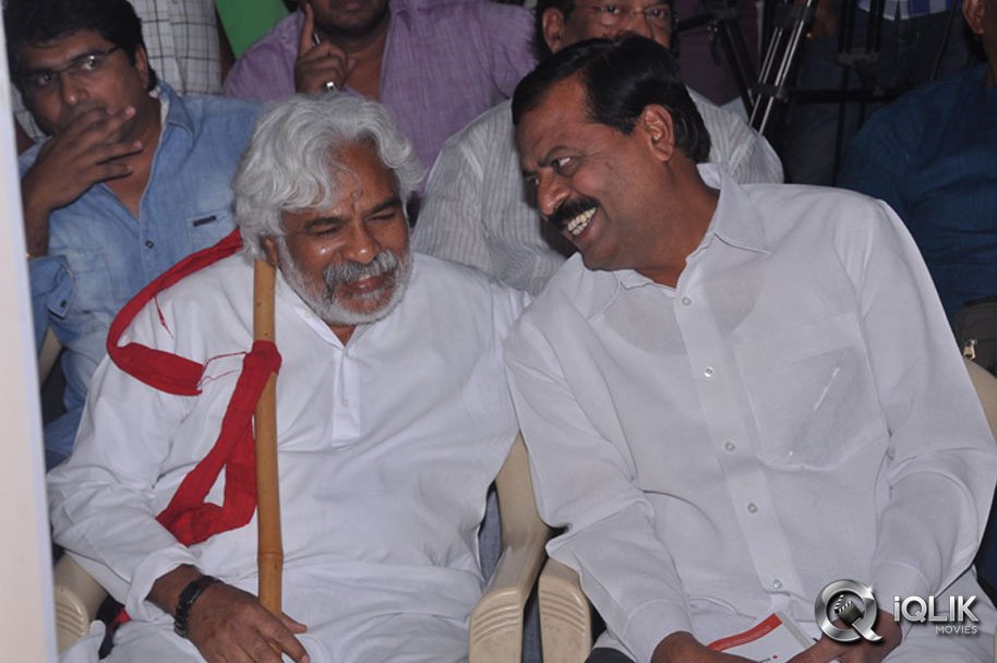 Jai-Bolo-Telangana-Movie-Team-Celebrates-T-State-Formation